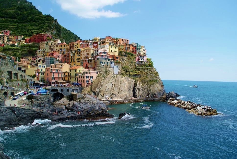 Cinque Terre – kolorowe miasteczka zawieszone na skałach